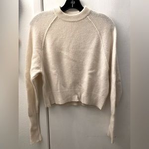COPY - Aritzia Babaton Cashmere Sweater